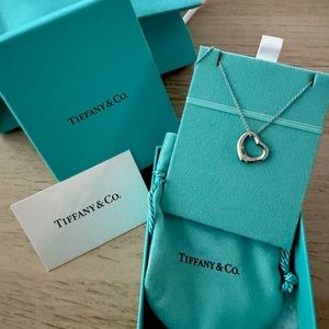 Tiffany & Co 11mm sterling silver Elsa Peretti open heart pendant with chain